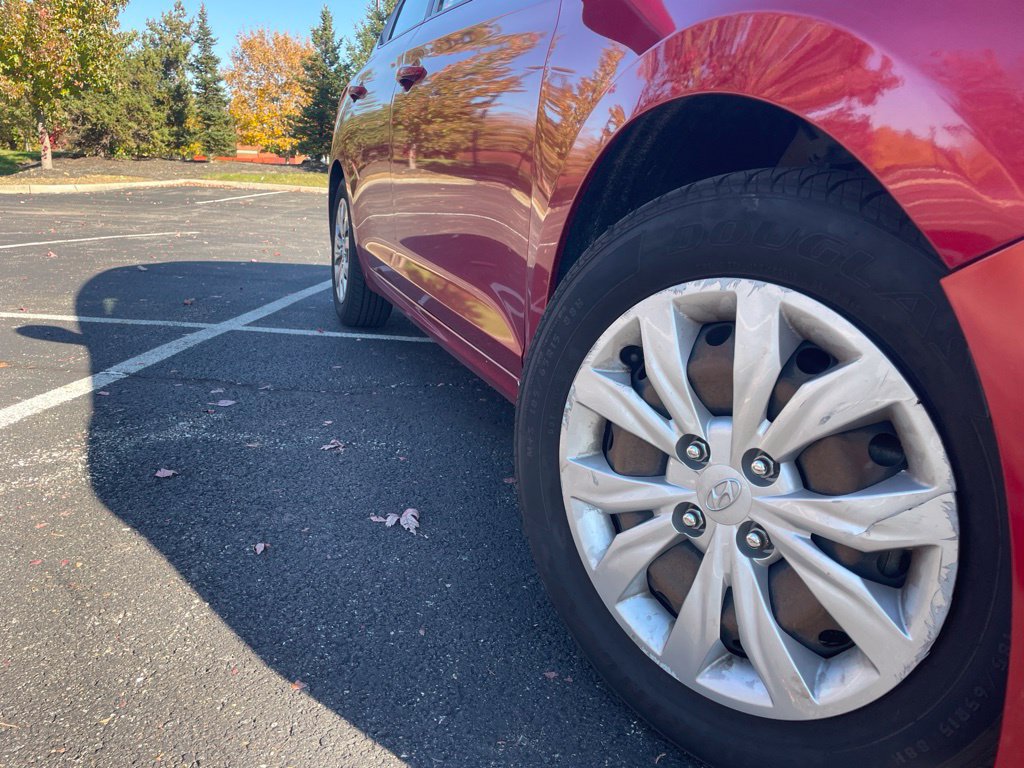 Used 2020 Hyundai Accent SE FWD image 29