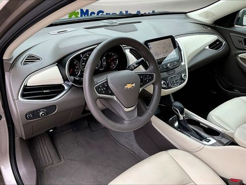Used 2024 Chevrolet Malibu LT FWD image 16