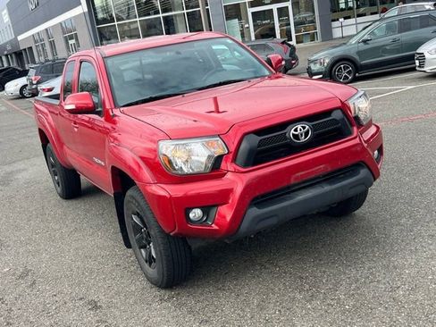 Used 2014 Toyota Tacoma 4x4 Access Cab V6 image 5