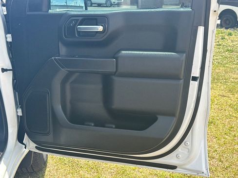 Used 2021 Chevrolet Silverado 1500 Custom RWD image 14