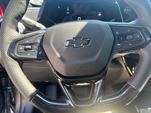 New 2026 Chevrolet Trax RS w/ Sunroof Package image 22