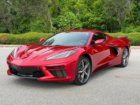 Used 2021 Chevrolet Corvette Stingray Premium Cpe w/ Engine Appearance Package RWD image 1