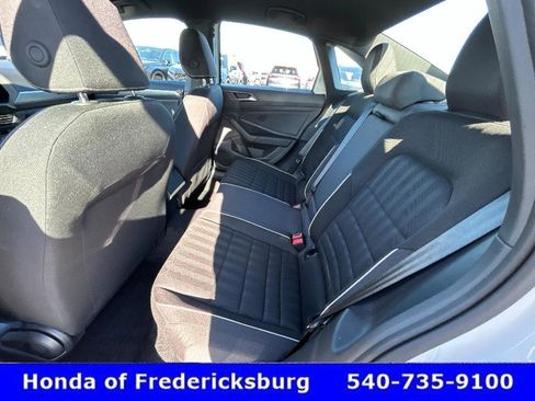 Used 2024 Volkswagen Jetta Sport image 28