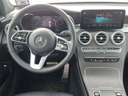 Used 2021 Mercedes-Benz GLC 300 4MATIC image 12