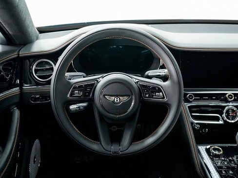 New 2025 Bentley Flying Spur Plug-In Hybrid image 31