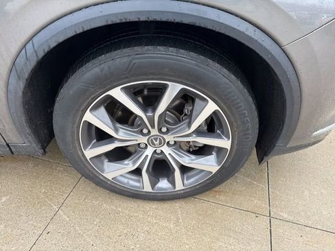 Used 2024 Acura MDX SH-AWD w/ Technology Package image 9