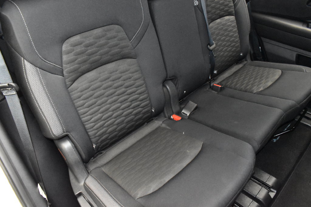 Used 2024 Nissan Pathfinder S AWD/4WD image 27