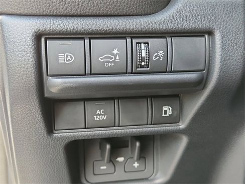 Used 2025 Toyota Land Cruiser image 17