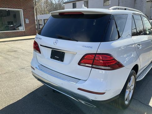 Used 2016 Mercedes-Benz GLE 350 4MATIC image 11