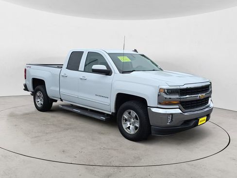 Used 2017 Chevrolet Silverado 1500 LT w/ All Star Edition AWD/4WD image 7