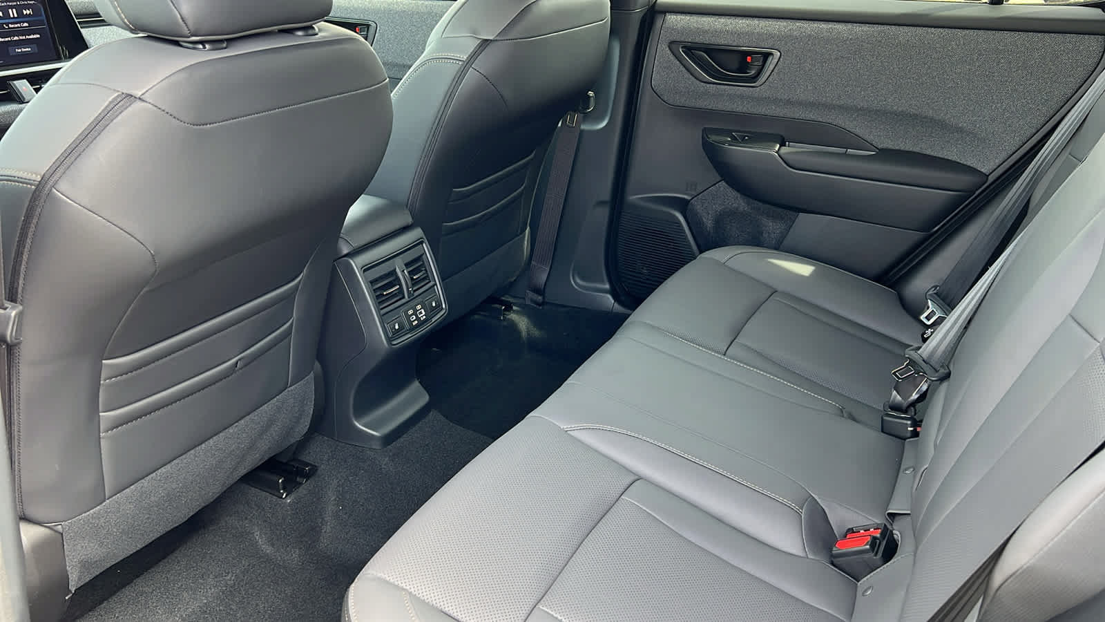 New 2026 Subaru Outback Limited AWD/4WD image 24