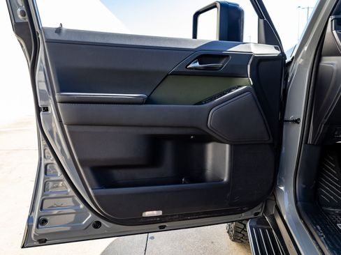 Used 2025 Lexus GX 550 550 Overtrail image 34