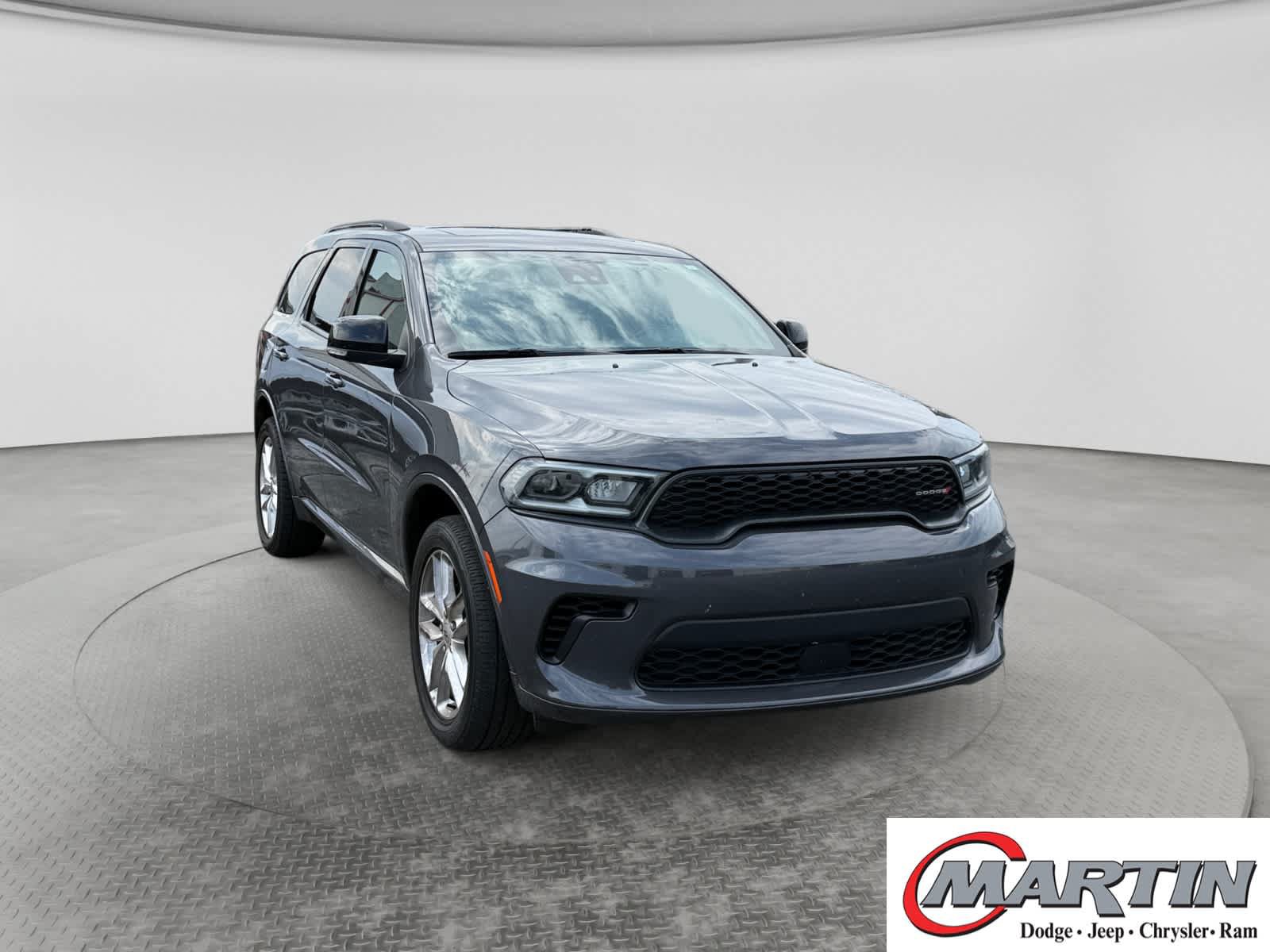 Used 2024 Dodge Durango GT AWD/4WD image 3