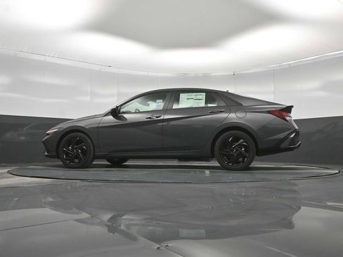 New 2026 Hyundai Elantra Sport FWD image 35