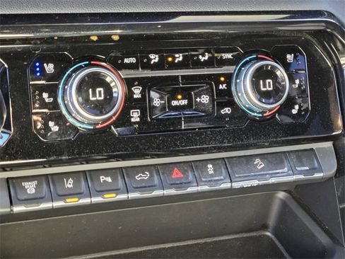 Certified 2024 GMC Sierra 2500 AT4 w/ AT4 Premium Plus Package image 20