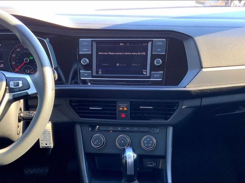 Used 2019 Volkswagen Jetta S w/ Driver Assistance Package FWD image 6