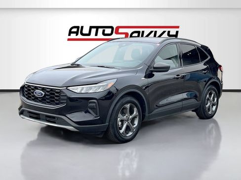 Used 2025 Ford Escape ST-Line FWD image 3