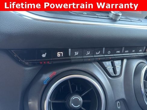 Used 2023 Chevrolet Blazer LT w/ Convenience Package image 10