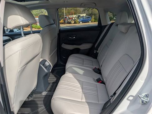 New 2026 Honda HR-V EX-L image 13