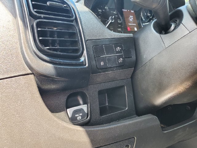 Used 2025 RAM ProMaster 2500 w/ Convenience Group FWD image 10