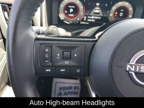 Certified 2024 Nissan Rogue Platinum w/ Platinum Premium Package AWD/4WD image 41