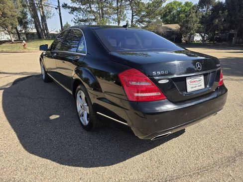 Used 2012 Mercedes-Benz S 550 4MATIC image 4