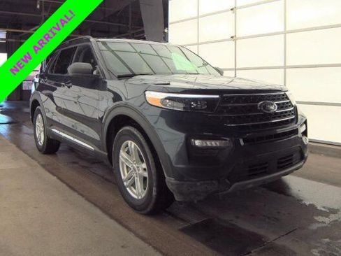 Used 2024 Ford Explorer XLT w/ Equipment Group 202A image 1