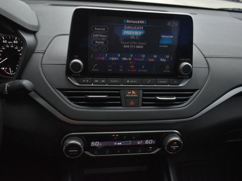 Used 2019 Nissan Altima 2.5 SV AWD/4WD image 25