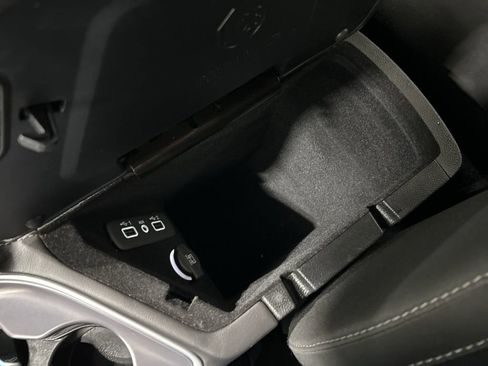 Used 2019 Dodge Challenger R/T w/ Blacktop Package image 21