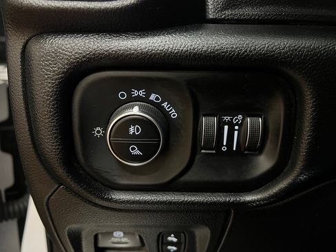 Used 2020 RAM 1500 Laramie w/ Sport Appearance Package image 23