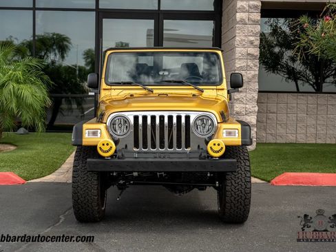 Used 2003 Jeep Wrangler Rubicon AWD/4WD image 3