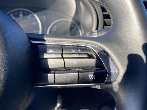 Used 2024 MAZDA MAZDA3 s image 19