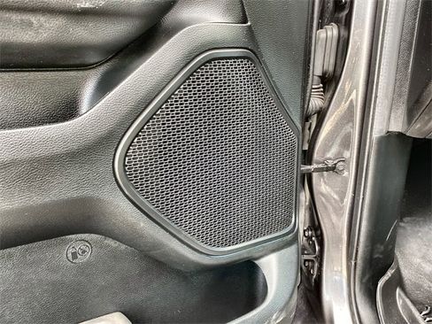 Used 2019 RAM 1500 Big Horn image 15