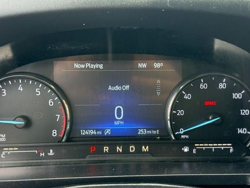 Used 2020 Ford Explorer XLT w/ Equipment Group 202A RWD image 23