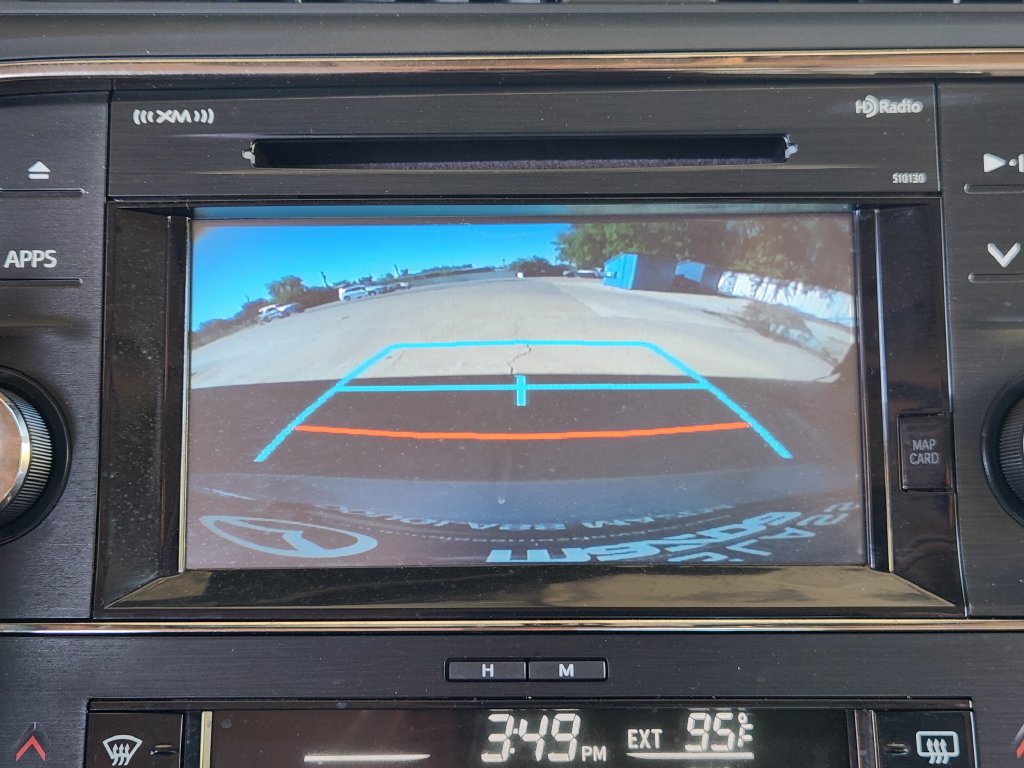 Used 2016 Toyota Avalon XLE Premium FWD image 14