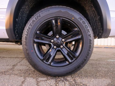 Used 2024 RAM 1500 Classic Warlock image 36