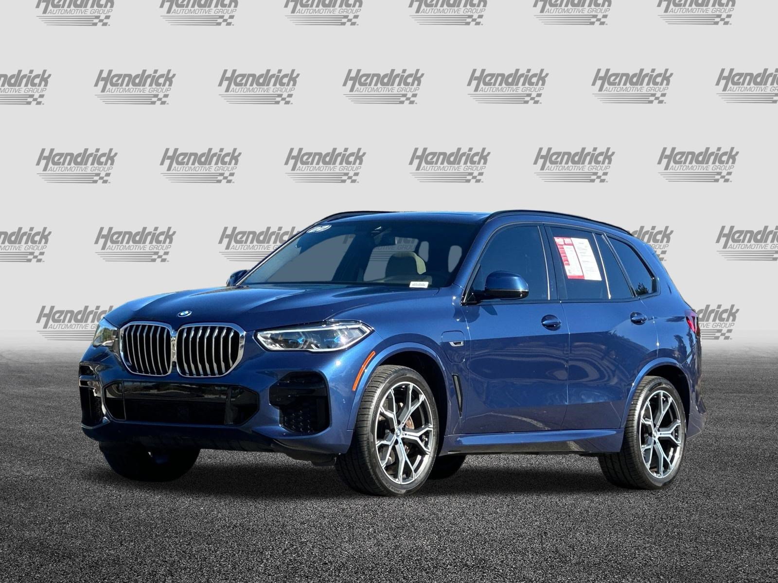 Used 2022 BMW X5 xDrive45e w/ M Sport Package AWD/4WD image 9