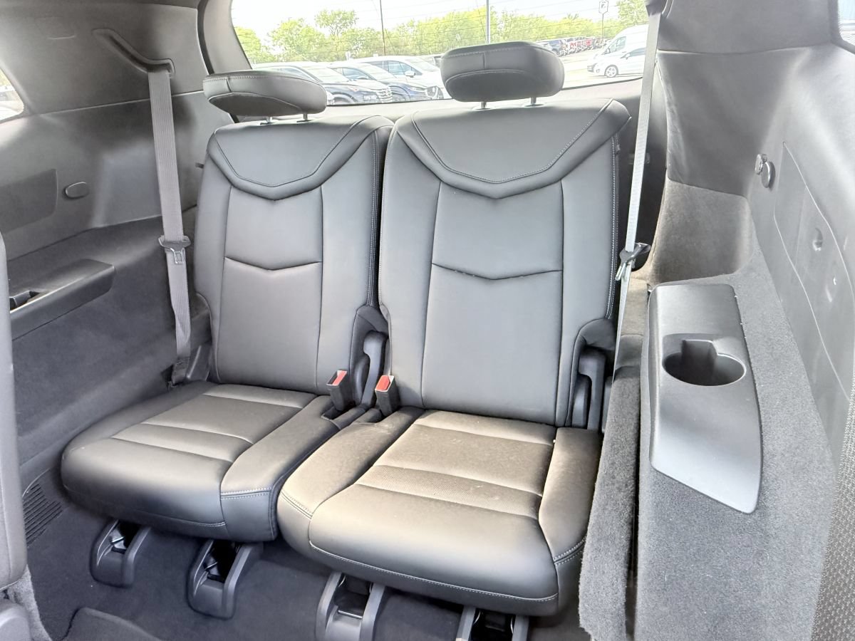 Used 2022 Cadillac XT6 Sport AWD/4WD image 15