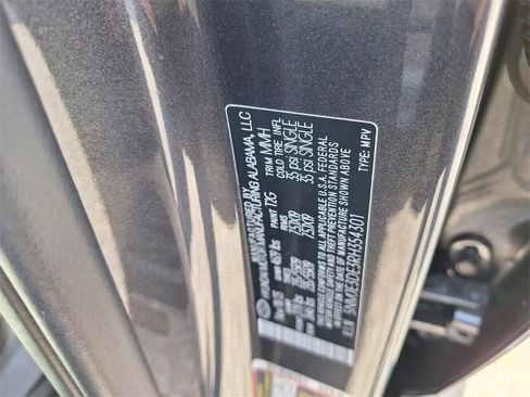 Used 2024 Hyundai Tucson Limited image 32