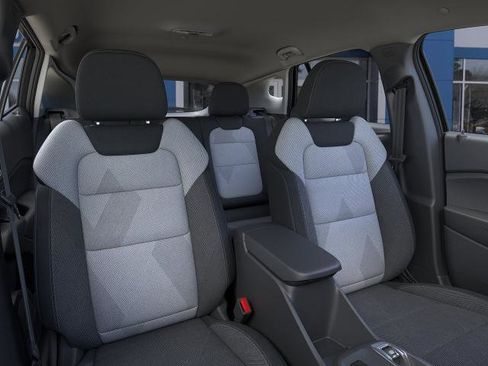 New 2026 Chevrolet Trax LS w/ LS Convenience Package FWD image 37