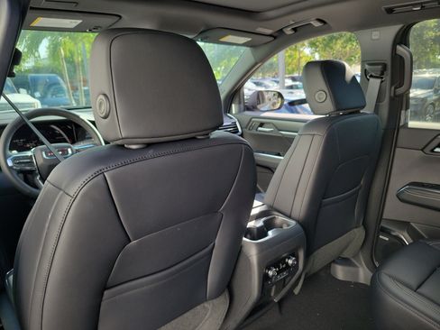 New 2026 GMC Acadia Elevation w/ Elevation Premium Package FWD image 15