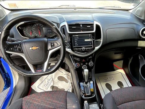 Used 2017 Chevrolet Sonic LT w/ Fun and Sun Package image 14
