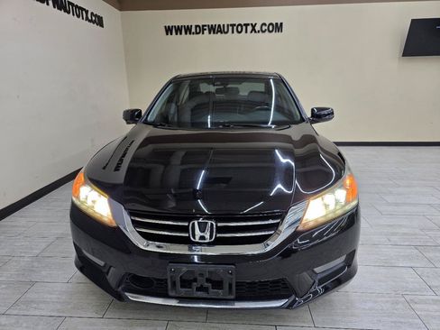 Used 2014 Honda Accord Touring image 3