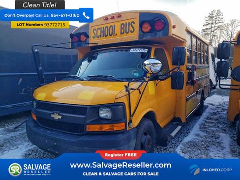 Used 2012 Chevrolet Express 3500 Extended w/ School Bus Package RWD image 3