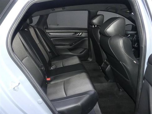 Used 2022 Honda Accord Sport image 27
