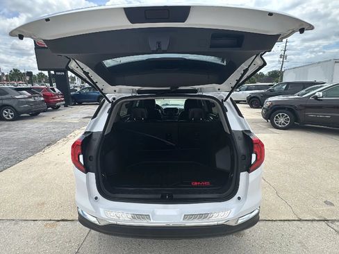 Used 2019 GMC Terrain SLT FWD image 15