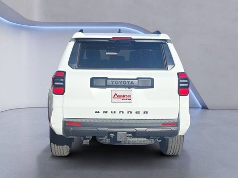 Used 2025 Toyota 4Runner 4WD image 4
