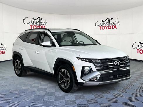 Used 2026 Hyundai Tucson SEL FWD image 3