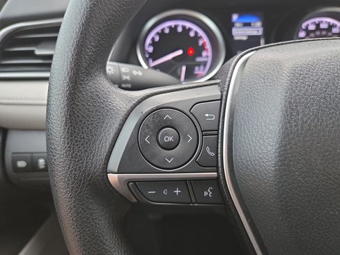 Used 2023 Toyota Camry LE image 11