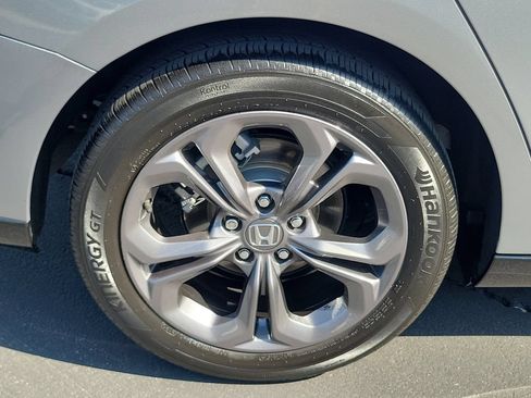 Certified 2024 Honda Accord EX-L image 7